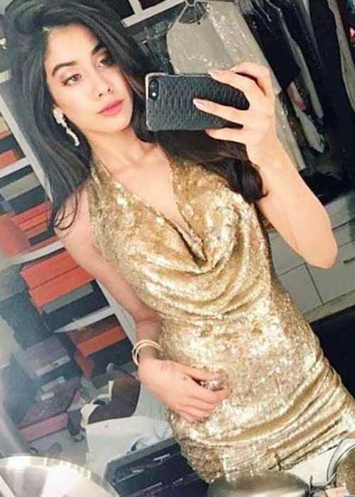 Jhanvi Kapoor in an Instagram selfie in June 2017