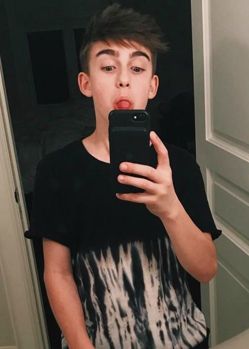 Johnny Orlando in an Instagram selfie as seen in April 2017