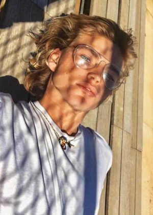 Jordan Barrett Height, Weight, Age, Girlfriend, Family, Facts, Biography