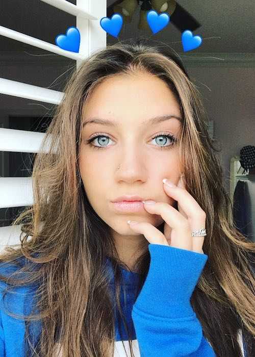Madison Lewis in an Instagram selfie in January 2018