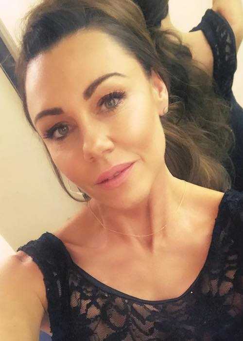 Michelle Heaton in an Instagram selfie in December 2017