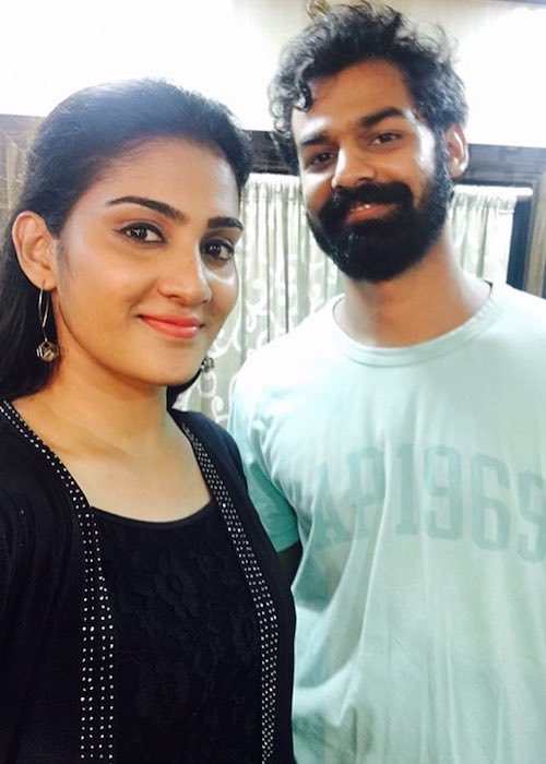 Pranav Mohanlal and Aditi Ravi in an Instagram selfie