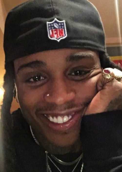 Rapper Jacquees in a Candid Selfie