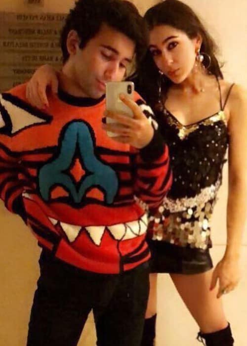 Sara Ali Khan and Orhan Awatramani in an Instagram selfie as seen in January 2018
