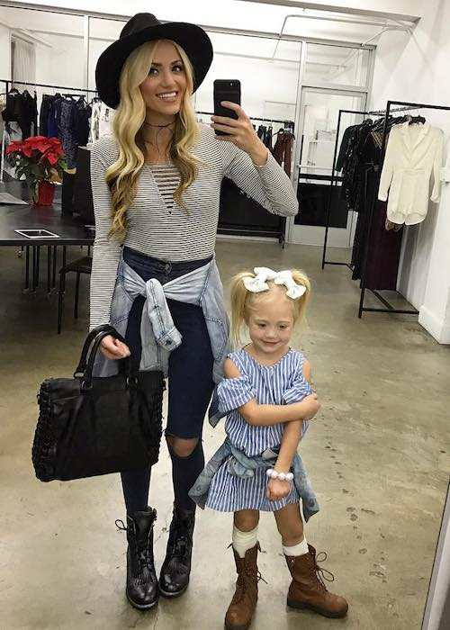 Savannah Soutas and daughter Everleigh in a picture taken in December 2016