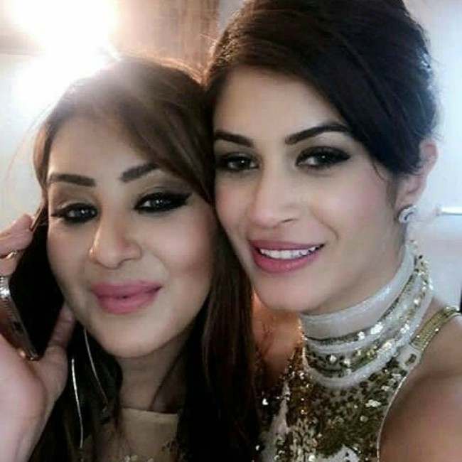 Shilpa Shinde and Bandgi Kalra in an Instagram selfie as seen in January 2018