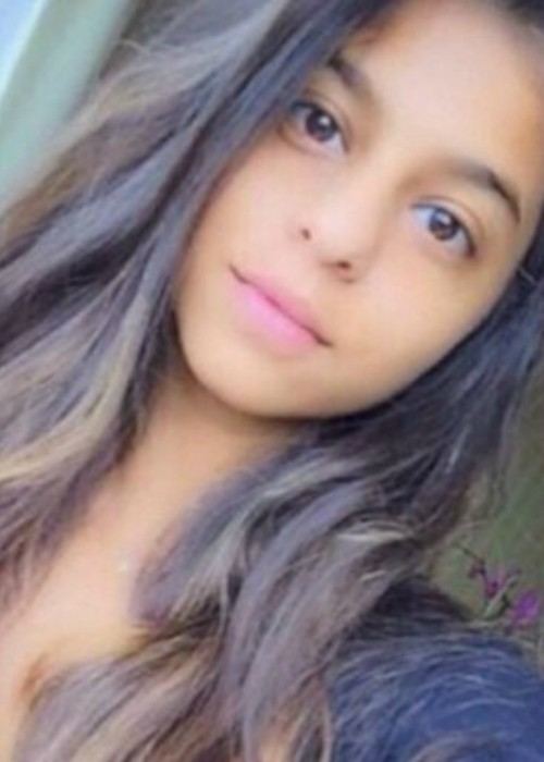 Suhana Khan in a selfie