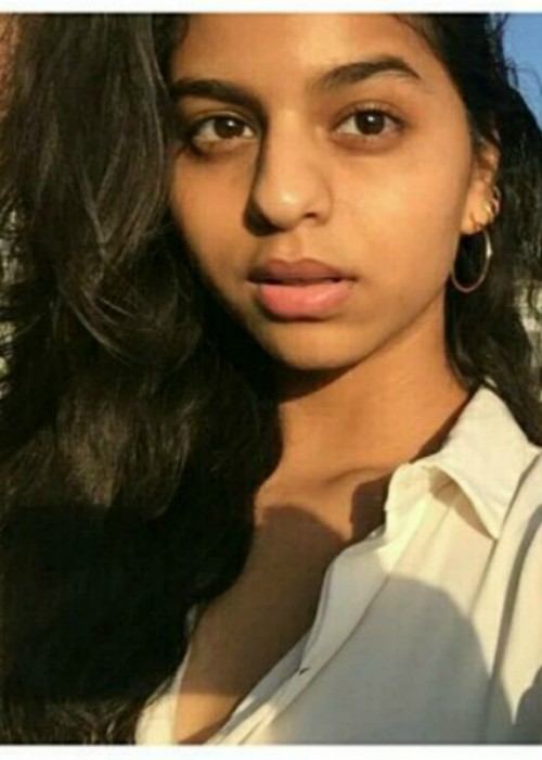 Suhana Khan in an Instagram selfie as seen in November 2017