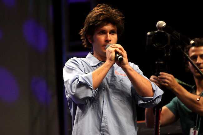 Toby Turner speaking at 2012 VidCon