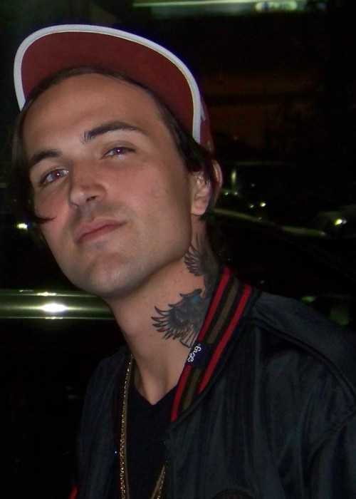 Yelawolf Height, Weight, Age, Girlfriend, Family, Facts, Biography