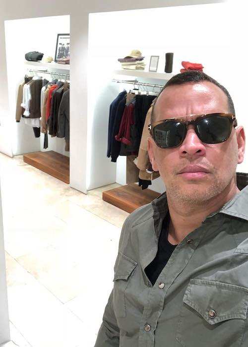 Alex Rodriguez in a December 2017 selfie