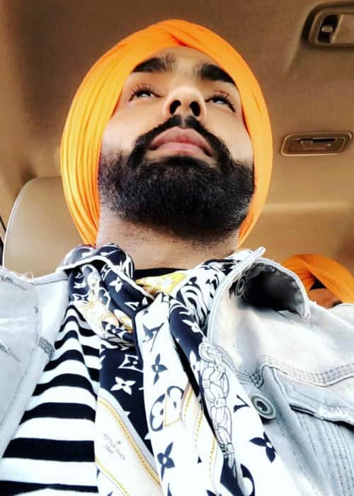 Ammy Virk in a selfie in January 2018