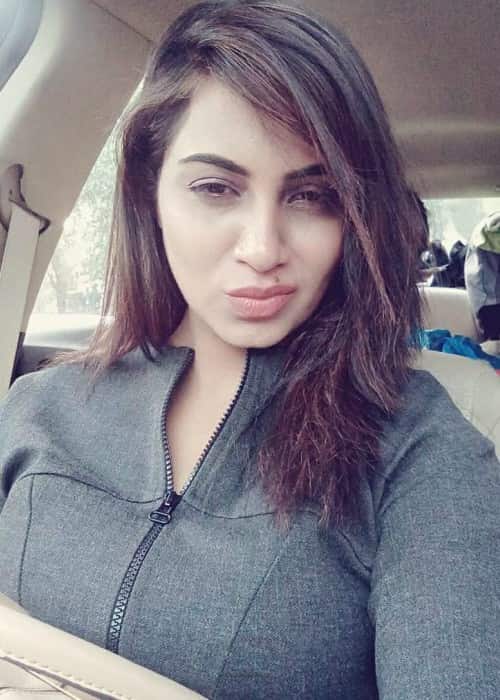 Arshi Khan Height, Weight, Age, Body Statistics - Healthy Celeb