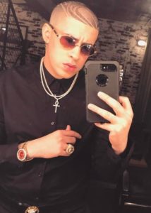 Bad Bunny Height, Weight, Age, Girlfriend, Family, Facts, Biography