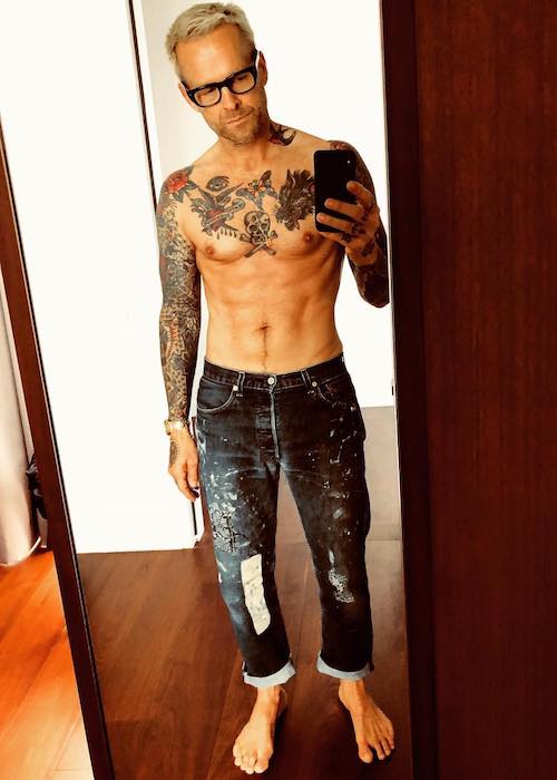 Bob Harper shirtless selfie in August 2018