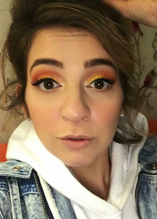Gabbie Hanna in an Instagram selfie as seen in January 2018