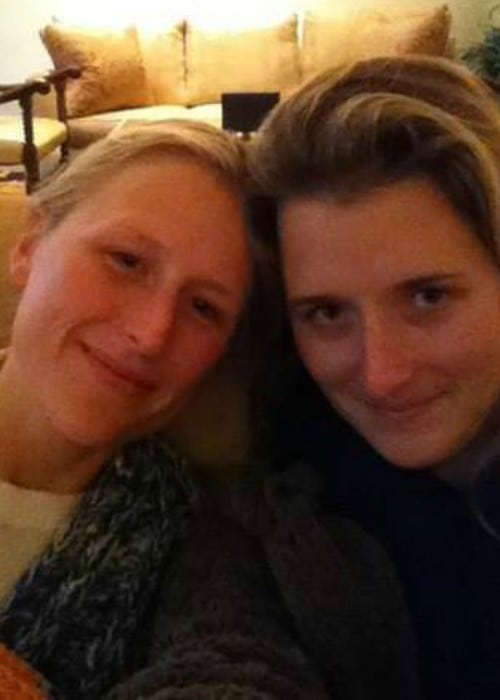 Grace Gummer (Right) as seen in January 2016