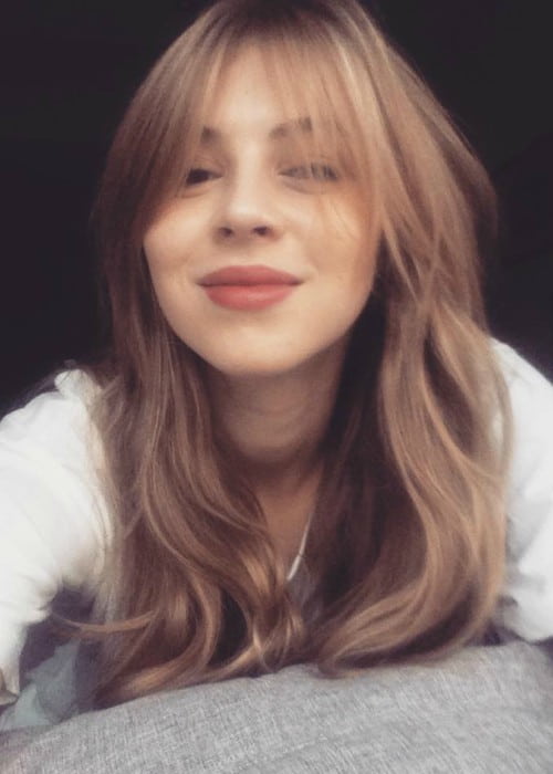 Hermione Corfield in an Instagram selfie as seen in November 2017
