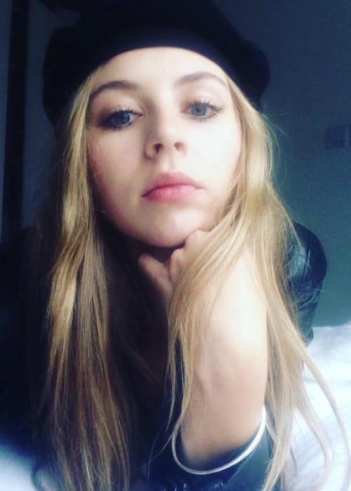 Hermione Corfield in an Instagram selfie in October 2017