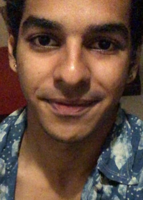 Ishaan Khatter in an Instagram selfie as seen in December 2017