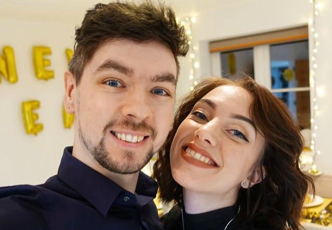 Jacksepticeye and Signe Hansen in an Instagram selfie in January 2018