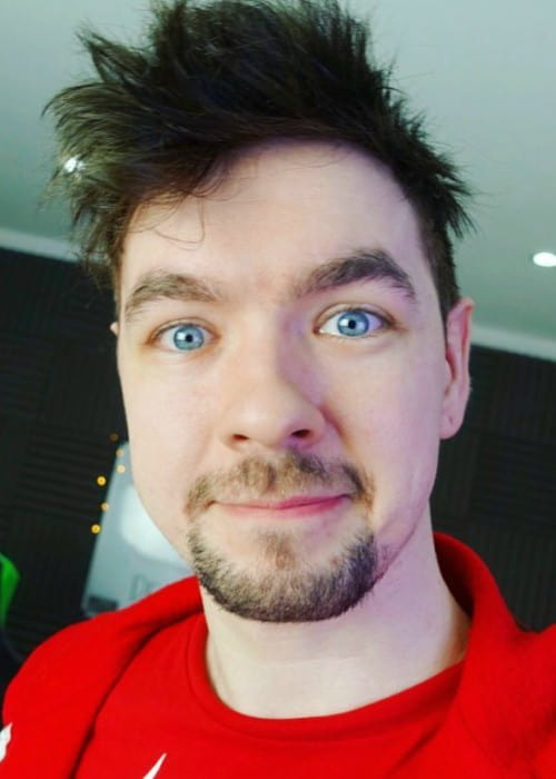 Jacksepticeye in an Instagram selfie as seen in January 2018