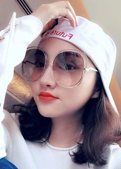 Jing Tian in an Instagram selfie in April 2017