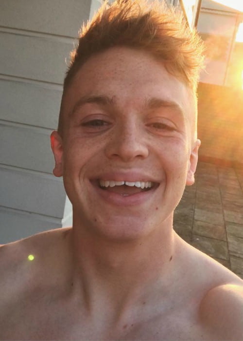 Joe Weller in an Instagram selfie as seen in June 2016