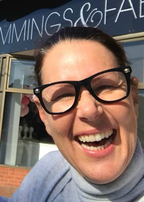 Julia Morris Height Weight Age Body Statistics Healthy Celeb