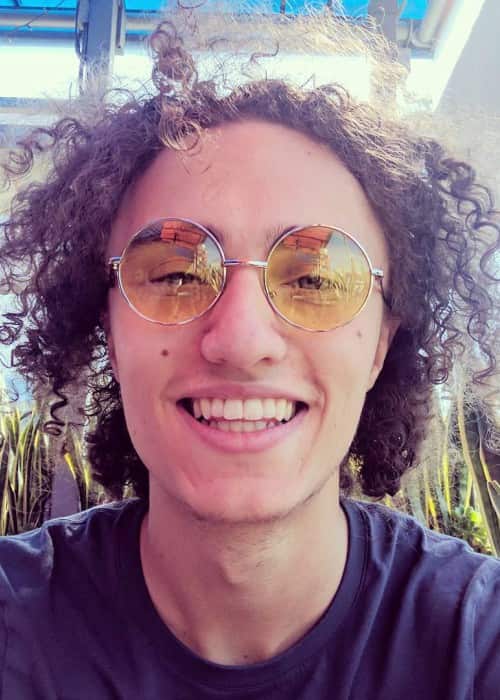 Kwebbelkop in an Instagram selfie as seen in June 2017