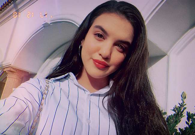 Lilimar Hernandez in a December 2017 selfie