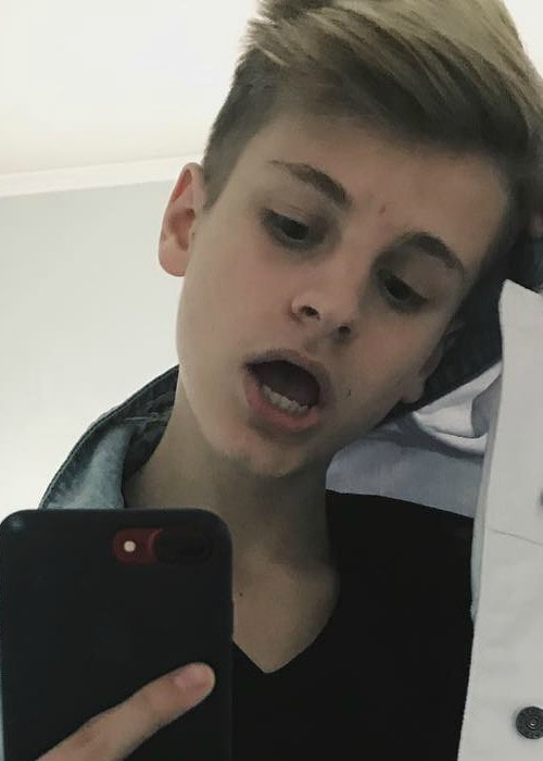 Mark Thomas in an Instagram selfie in October 2017