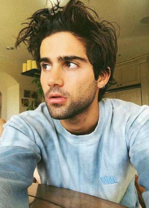 Max Ehrich Height, Weight, Age, Girlfriend, Family, Facts, Biography