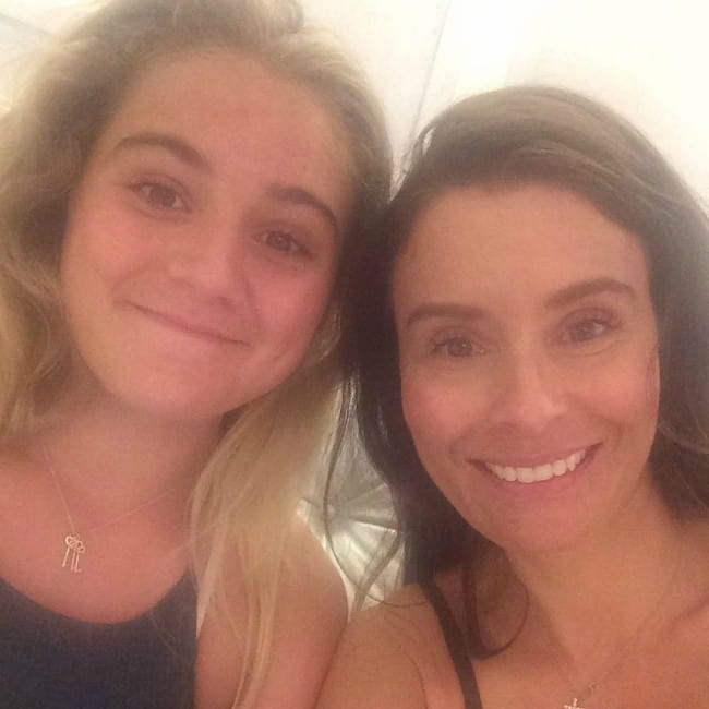 Tana Ramsay Height Weight Age Body Statistics Healthy Celeb   Tana Ramsay Right And Matilda Ramsay In An Instagram Selfie In August 2016 