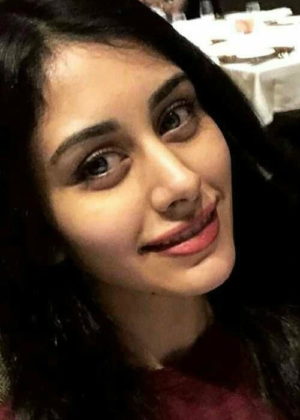 Warina Hussain Height, Weight, Age, Boyfriend, Family, Facts, Biography