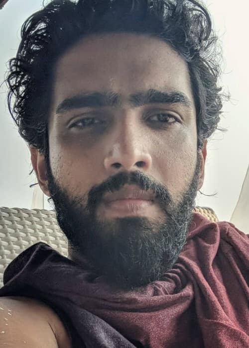 Amaal Mallik in an Instagram selfie as seen in March 2018