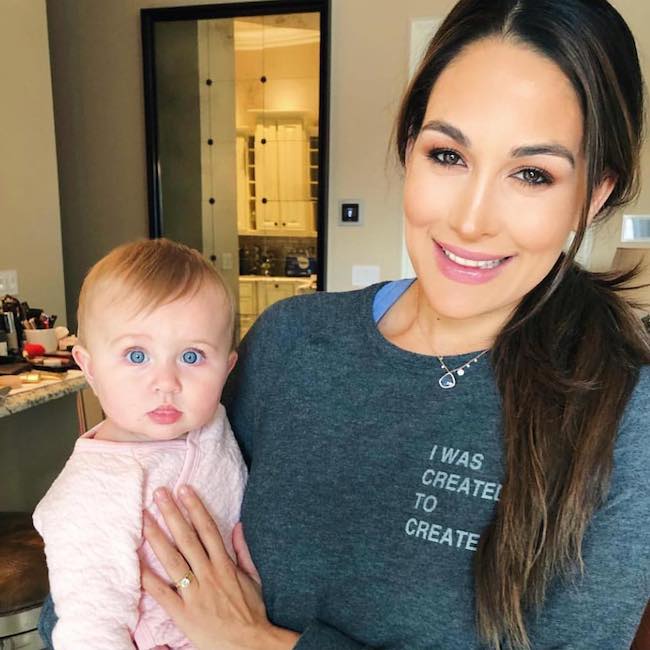 Brie Bella with her daughter Birdie in January 2018