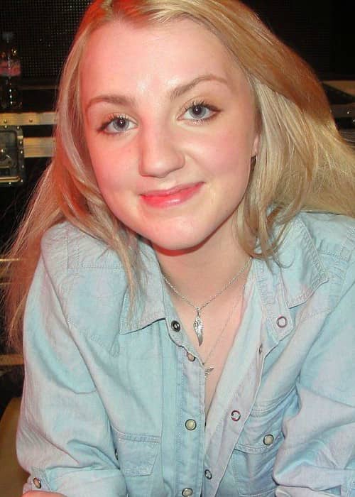 Evanna Lynch at the Half-Blood Prince DVD signing in London in December 2009
