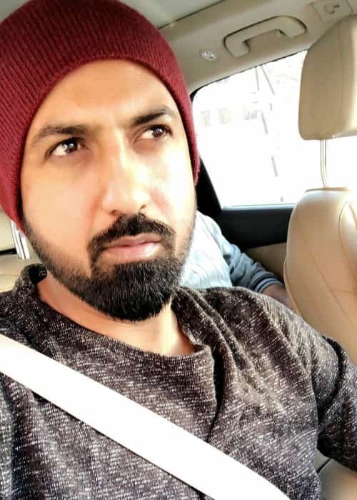 Gippy Grewal in a selfie in February 2018