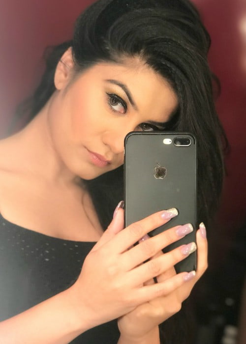 Kaur B in an Instagram selfie in January 2018