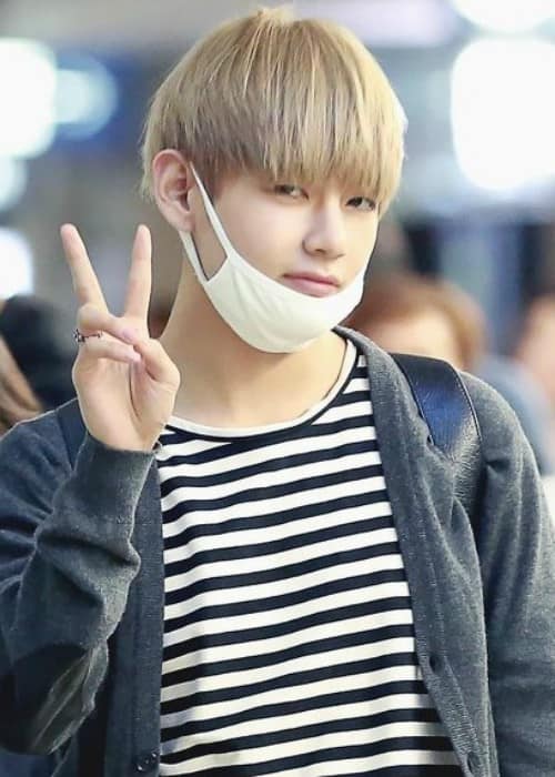 Kim Tae-hyung at Incheon International Airport on March 24, 2016