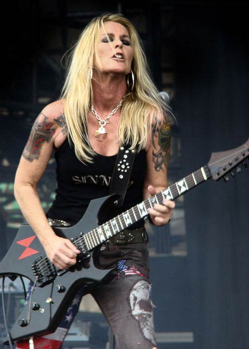 Lita Ford singing at Gods of Metal 2009 Day 1