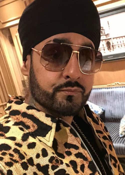 Manj Musik in an Instagram selfie as seen in February 2018