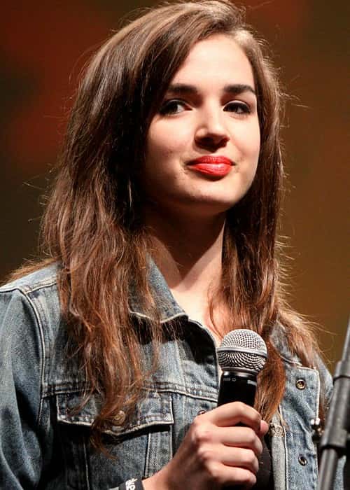 Poppy performing at VidCon in June 2012