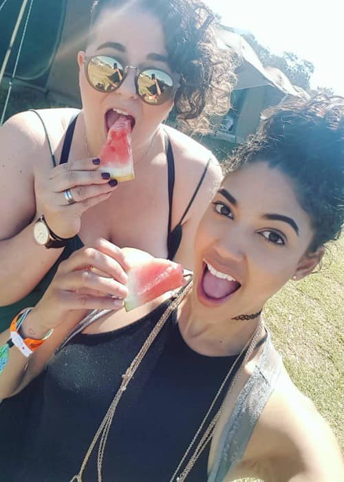 Shamilla Miller (Right) and Caitlin Hill in a selfie in October 2017