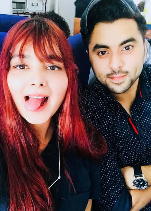 Shraddha Sharma and Gurashish Singh in a selfie in December 2017