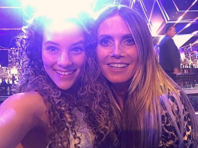 Sofie Dossi with her AGT mom Heidi Klum in August 2017