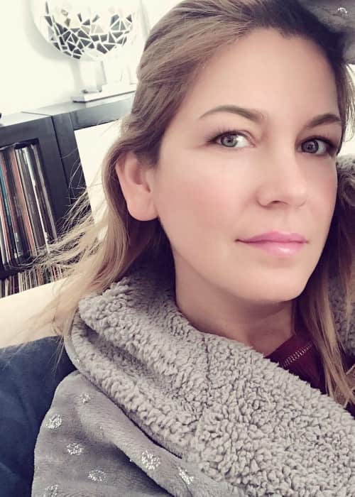 Vanessa Oliveira in an Instagram selfie as seen in February 2018
