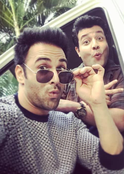 Varun Sharma (Right) and Pulkit Samrat in a selfie in November 2017