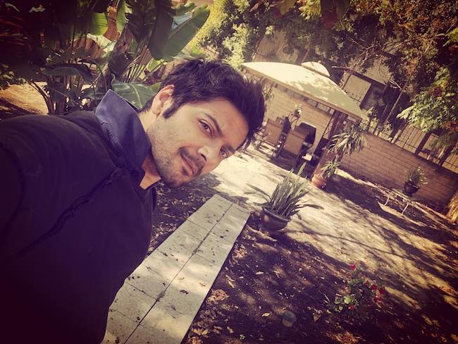 Ali Fazal in a selfie at backyard in March 2018